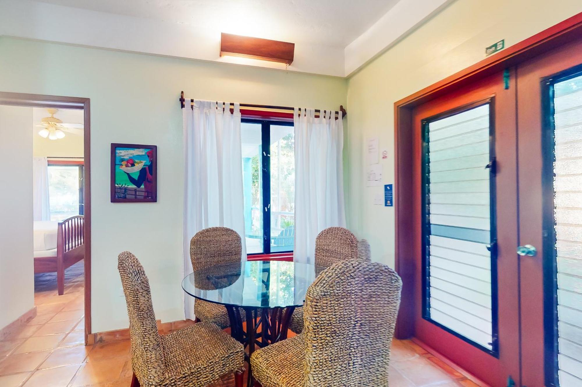 Condo #25 @ Beachside Villas Placencia Extérieur photo